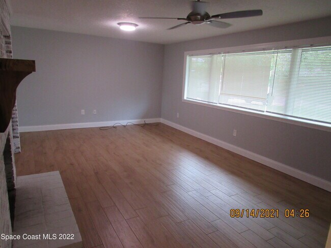 Photo - 95 S Tropical Way