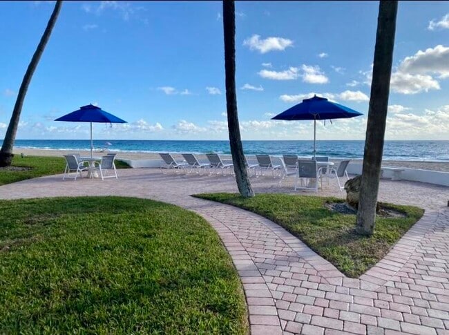 Building Photo - 1530 S Ocean Blvd Unit 203