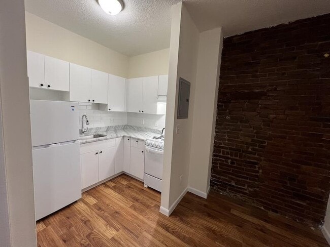 Photo - 1 bedroom in Boston MA 02130