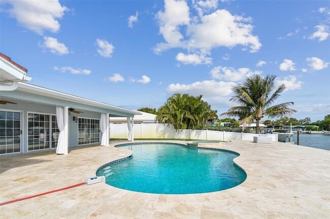 Photo - 4328 40th St S