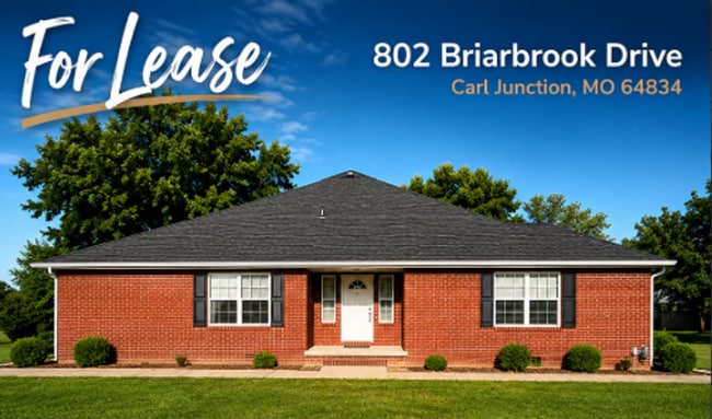 Building Photo - 802 Briarbrook Dr