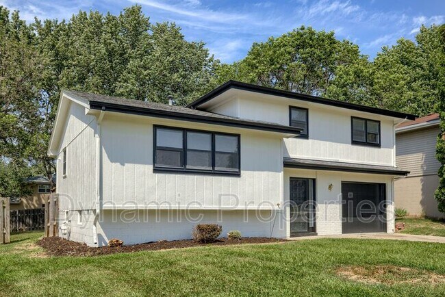 Photo - 15342 Sarpy Cir