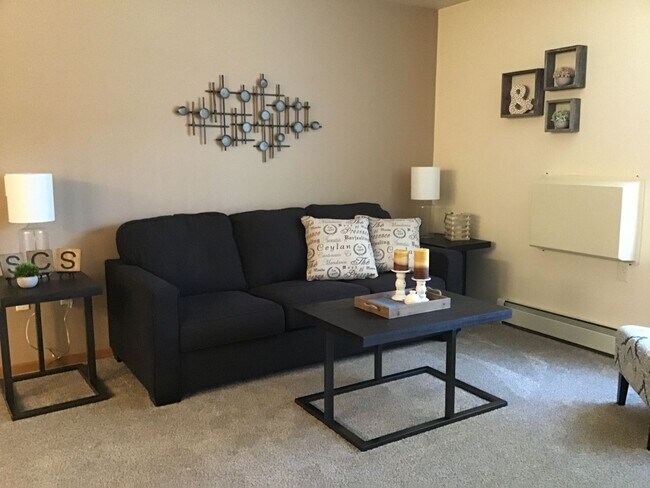 Photo - River View Apartments