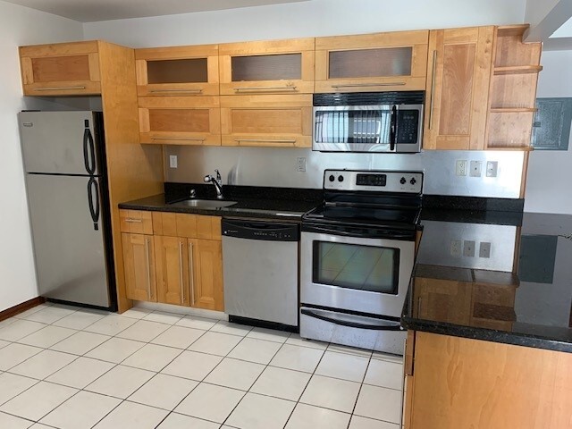 Photo - 1405 Meridian Ave