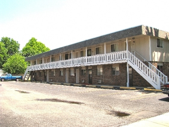 Biscayne Apartments - Biscayne Apartments