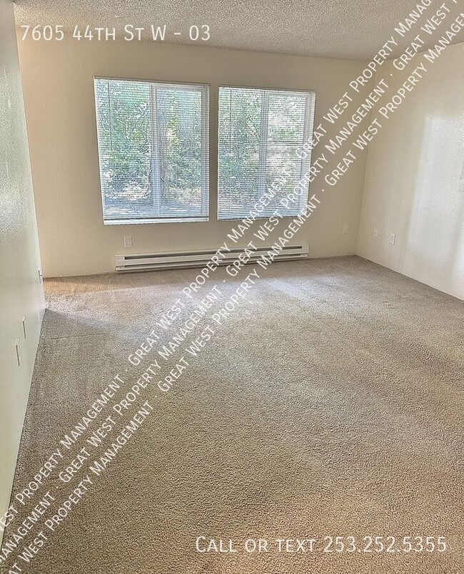 Photo - 7605 44th St W Unidad 03