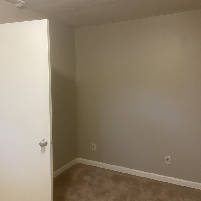 4705 40th Ave NE Unit 4705