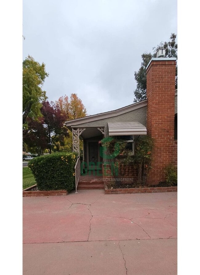 Photo - Lovely 2 Bedroom Home in Modesto AVAILABLE NOW!!