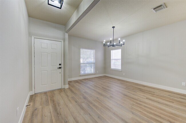 Photo - 6323 Richland Hills Dr