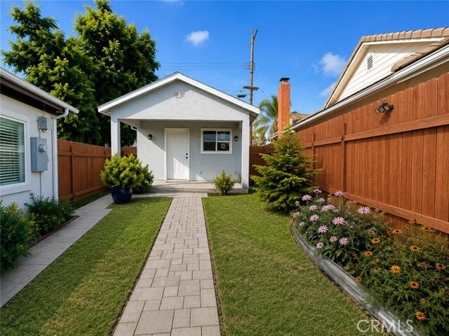 Building Photo - 1609 W Badillo St Unit ADU
