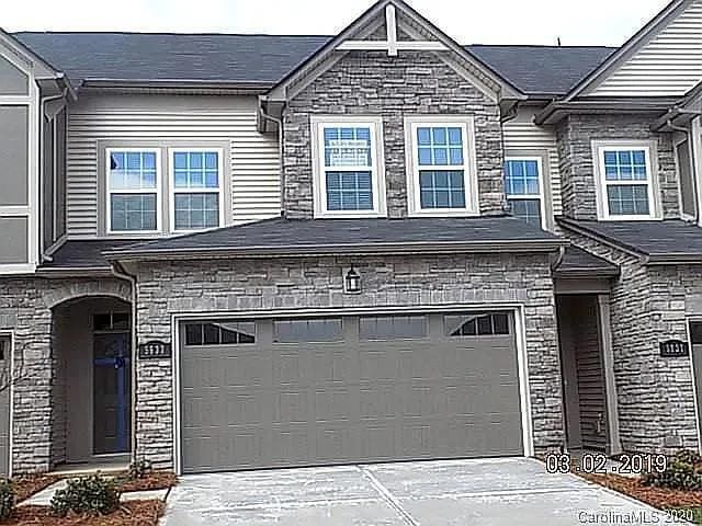 Building Photo - 5633 Garrow Glen Rd