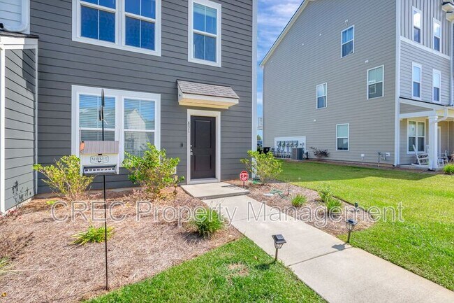 Photo - 831 Recess Pt Dr