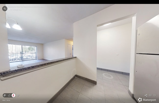 Photo - 16 Whites Ave Unidad 66