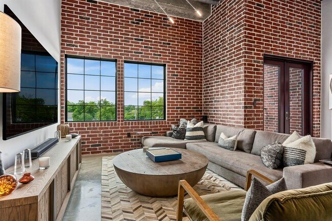 Photo - 1111 Studewood-ID201.1 Unit ID201.1