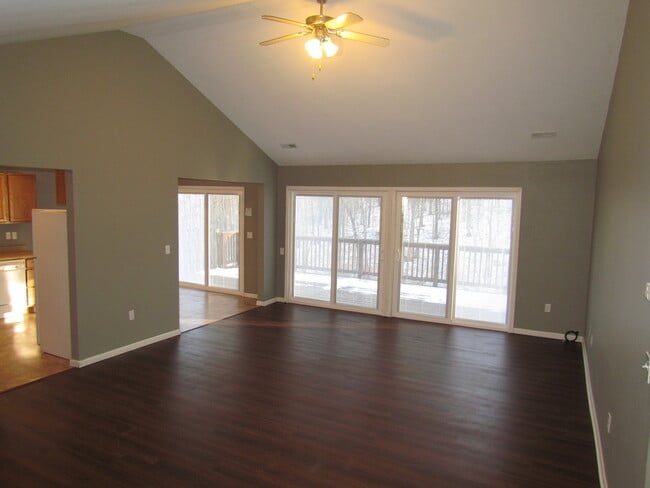 Photo - 15908 Tracker Ln