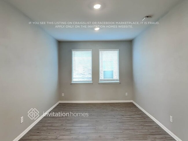 Photo - 14836 Grey Feather Trail