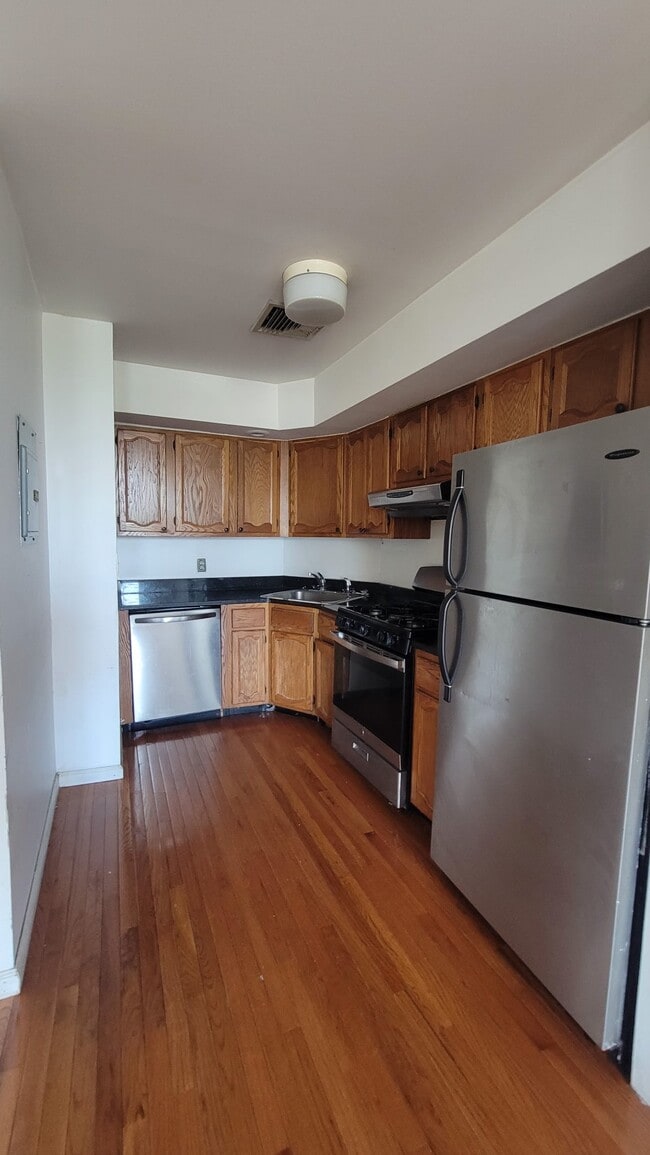 Photo - 6405 Boulevard E Unit B4#204