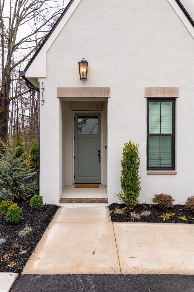 Photo - 1717 Double Oak Trl
