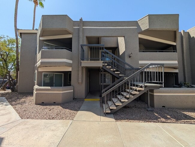 Building Photo - 2 bedroom, 2 Bathroom The Cliffs at North ... Rental