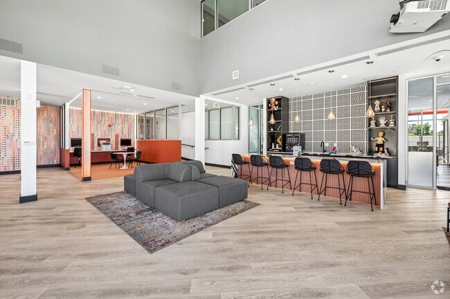 Clubhouse - SB1K