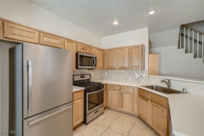 Photo - 8729 Horizon Wind Ave Unidad 102 Rental