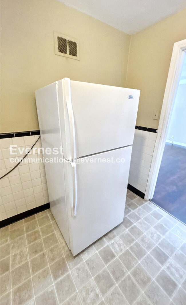 Photo - 7337 Dartmouth Ave