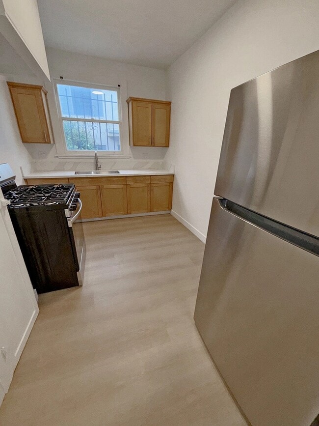 Photo - 2801 San Marino St Unidad 2