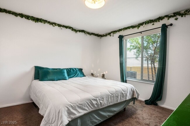 Photo - 611 Sedum Ave.