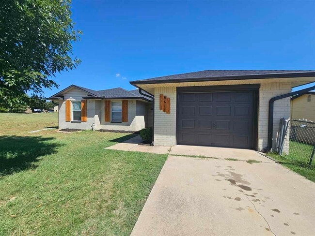 Photo - 6611 NW Ferris Ave