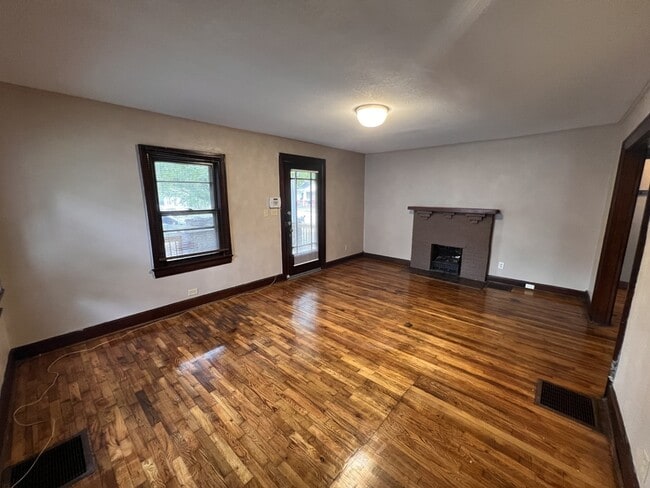 Photo - 4021 Porter Ave