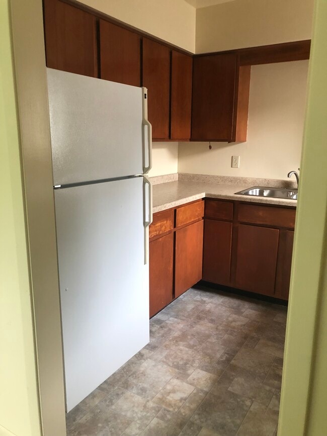 Photo - 1110 College Ave