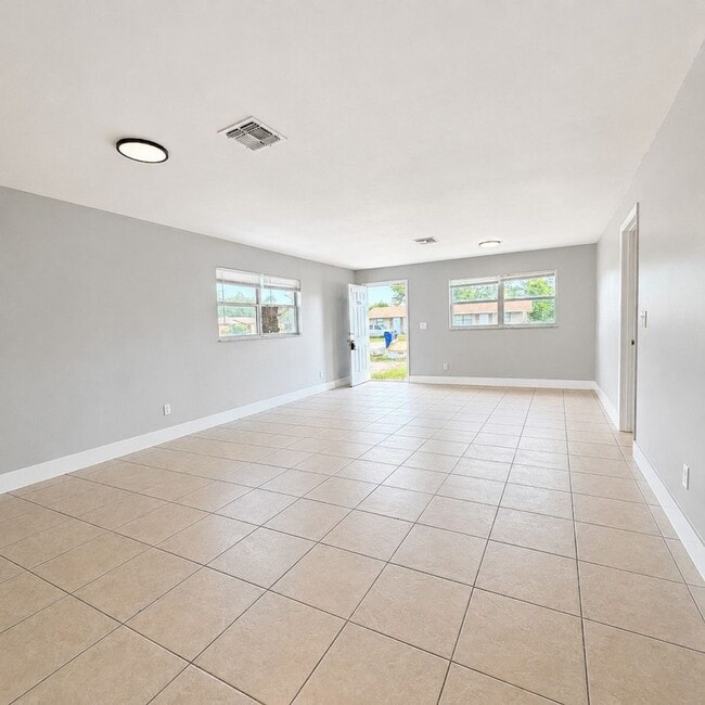Photo - 1570/1572 CYPRESS DR Unit 1570 Cypress Dr