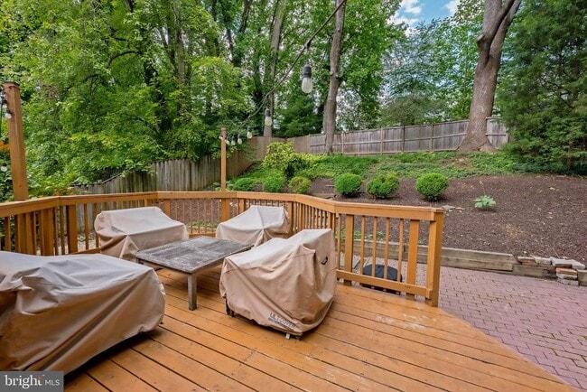 4115 Denfeld Ave
