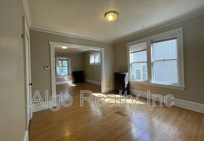 Photo - 3340 Stevens Ave