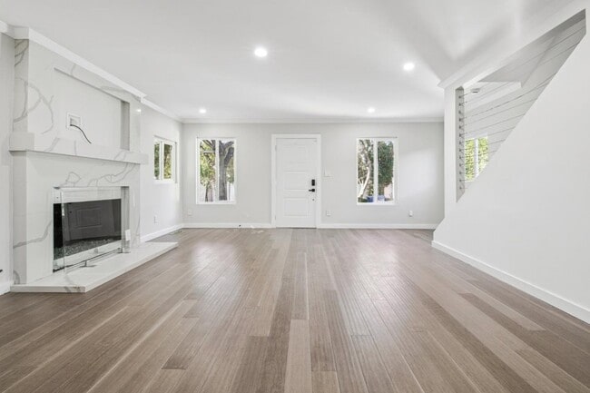 Photo - 6134 Fair Ave