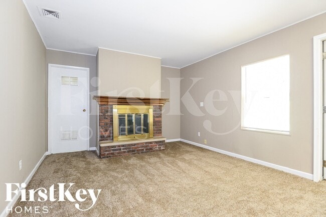 3 Edgestone Ct