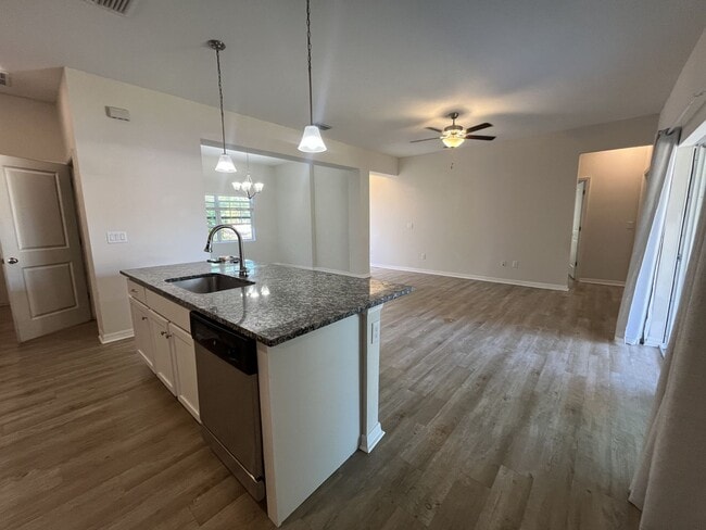 Photo - 3602 Waffle Terrace