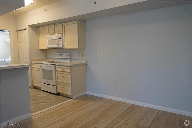 Building Photo - 4720 St Croix Ln Unit 136 Rental