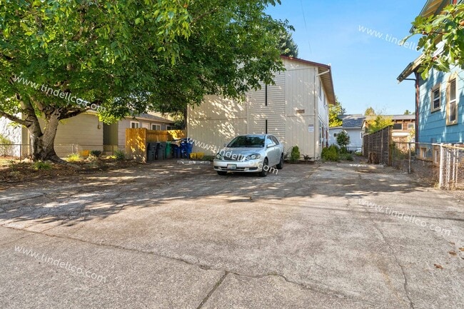 Building Photo - 237-04 Unit 7427