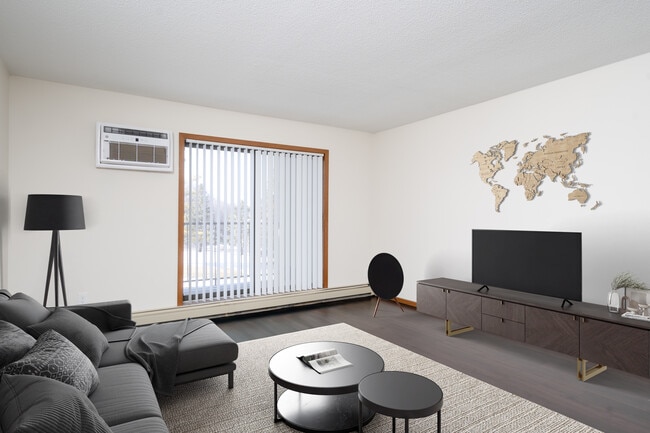 Hummingbird Cove Apartments
