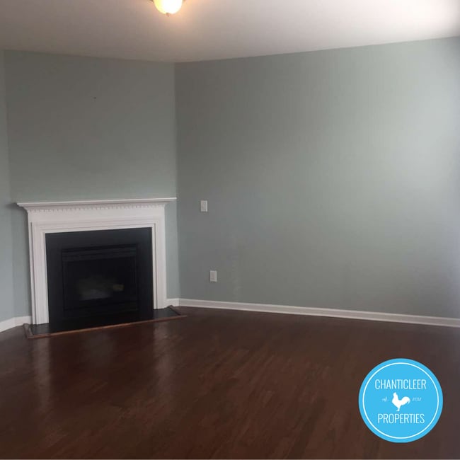 Photo - 4442 Hillsgrove Rd