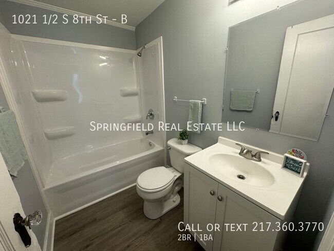 Photo - 1021 1/2 S 8th St-B Unit B
