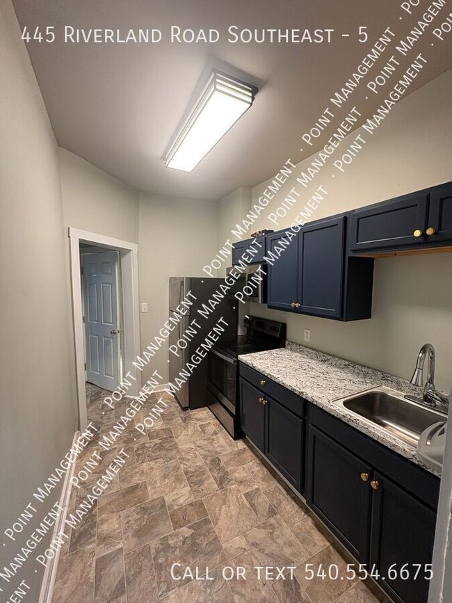 Photo - 445 Riverland Rd SE Unidad 5