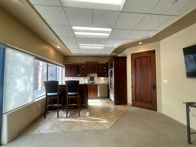 Photo - Large 1 bed / 1 bath Condo on North End of... Unit 105B