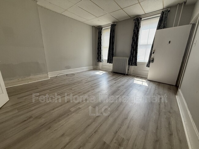 Photo - 633 Manor St