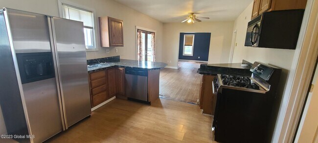 Photo - 902 Elizabeth St Unit 1