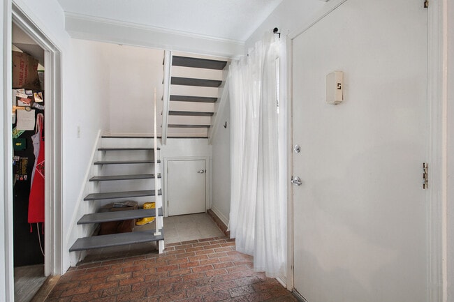 Photo - 5421 Constance St Unit 5421