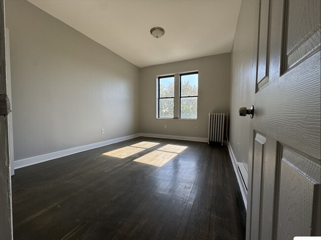 6 Bergen Ave 31 - 12 Bergen Ave