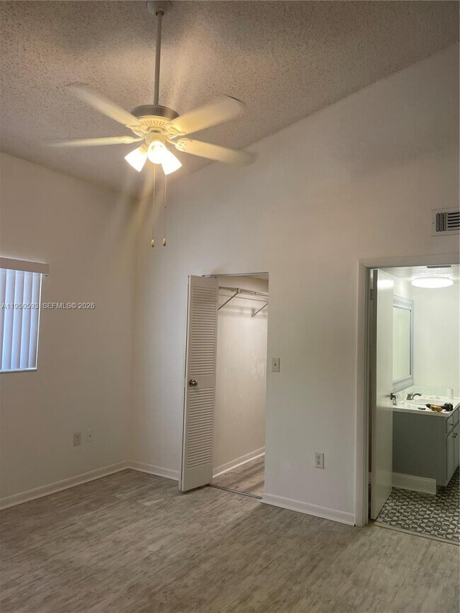 Photo - 2550 SW 18th Terrace Unit 2105