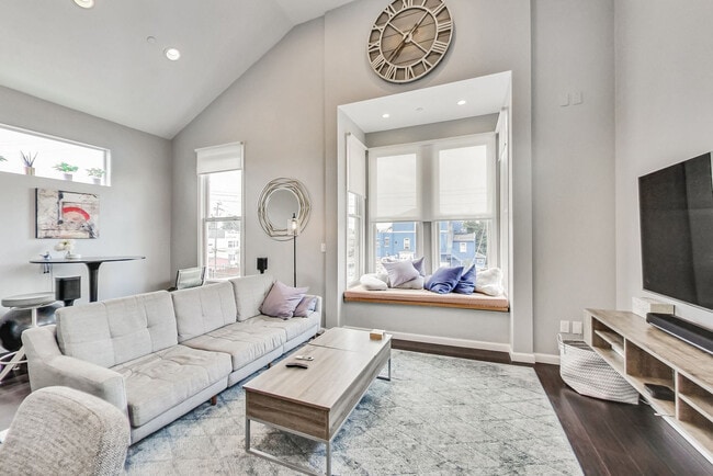 Building Photo - 1608 14th St